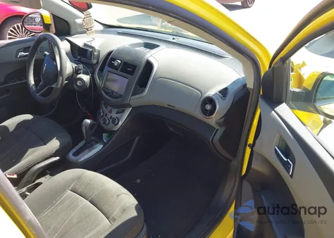 2015 Chevrolet Sonic Lt Auto from USA, damaged, VIN 1G1JC6SB0F4180152